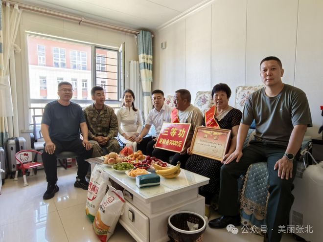 张北：军营创佳绩  家乡扬美名